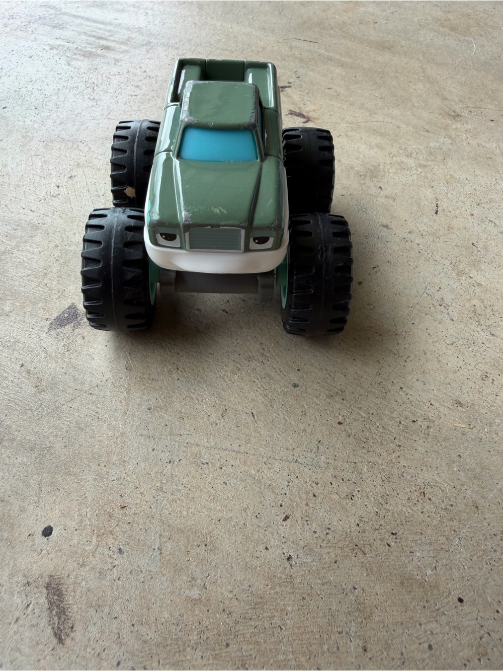 RARE Blaze & the Monster Machines Diecast Race Car Rudy
